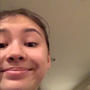 Meet your Posher, Natalie